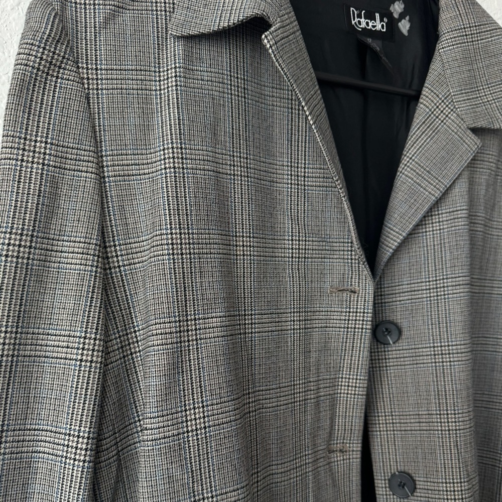 Gray Plaid Oversized Blazer - Picture 4 of 11